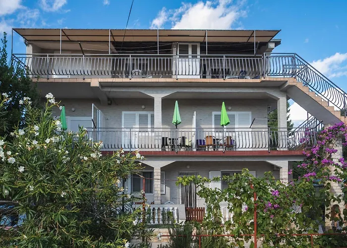 Apartamento Apartman More Pakoštane